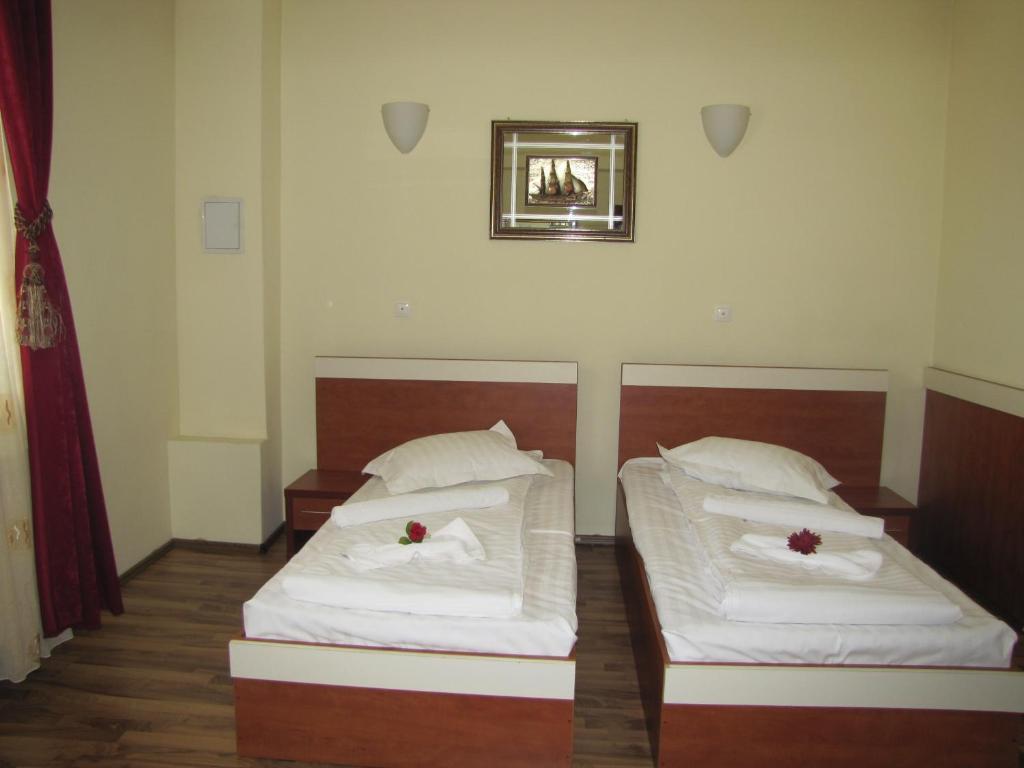 Bistro 29 Hotel Ploiesti Room photo